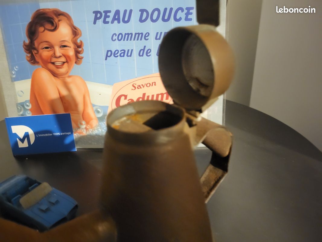 Art du garage - bec a huile, artisanal . 1950 (image 6)
