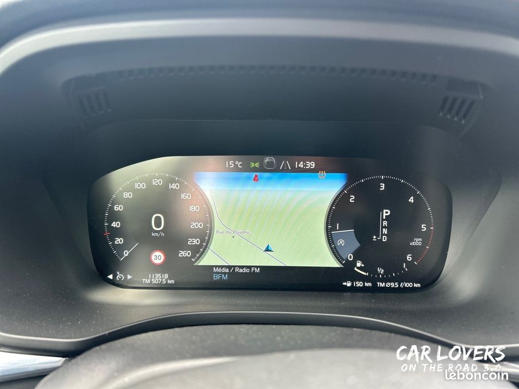 VOLVO XC60 D4 AdBlue 190 ch Geartronic 8 R-Design (image 22)