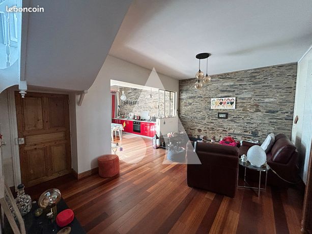 Maison de ville 5 pièces 110 m² — 1
