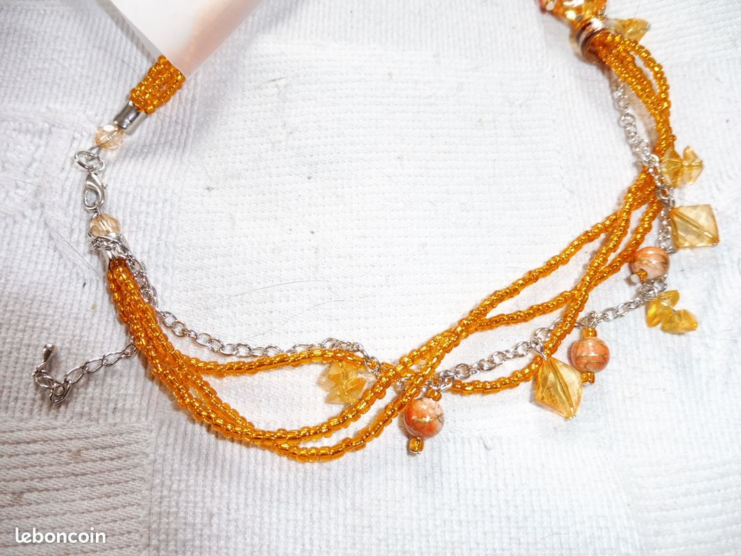 Collier fantaisie en perles orange -neuf (image 2)
