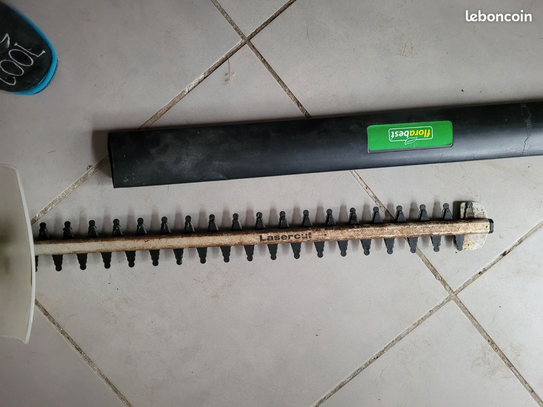 Taille haie électrique (image 6)