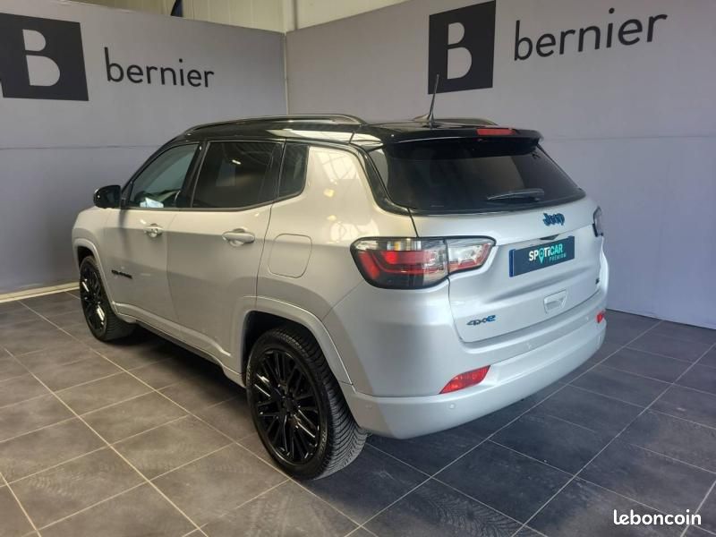 Jeep Compass 1.3 Turbo T4 240ch PHEV 4xe S AT6 eAWD (image 5)