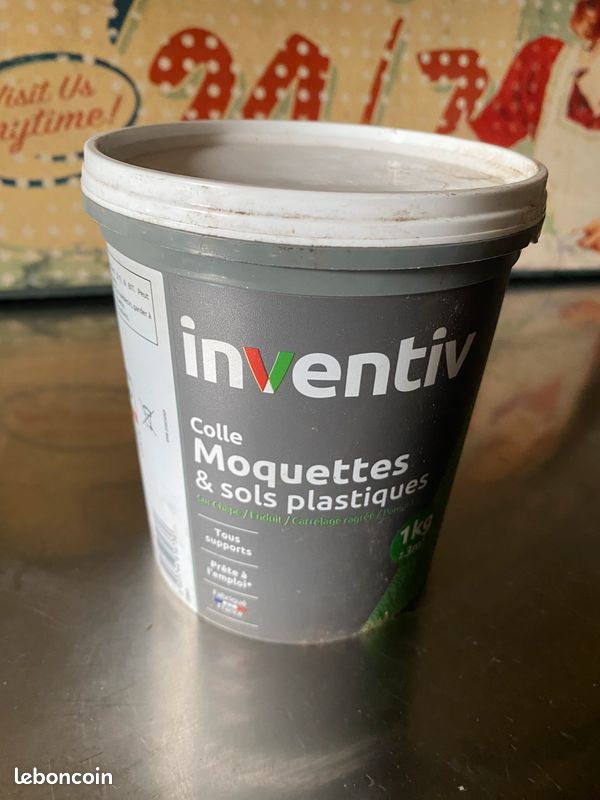 Colle moquette et sols plastiques (image 3)