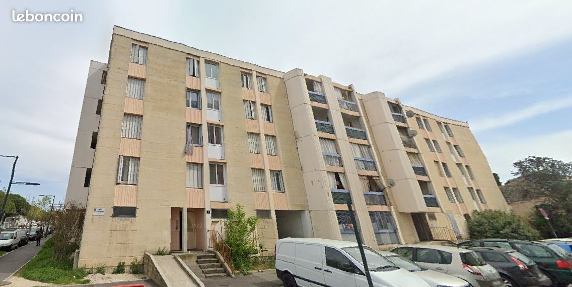 Appartement 6 pièces 108 m² · à Avignon · 108 m² · 856 €/mois