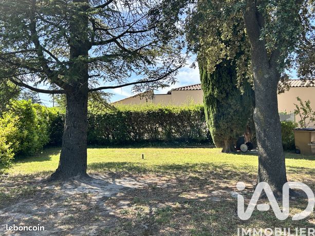 Terrain 326 m² Velleron