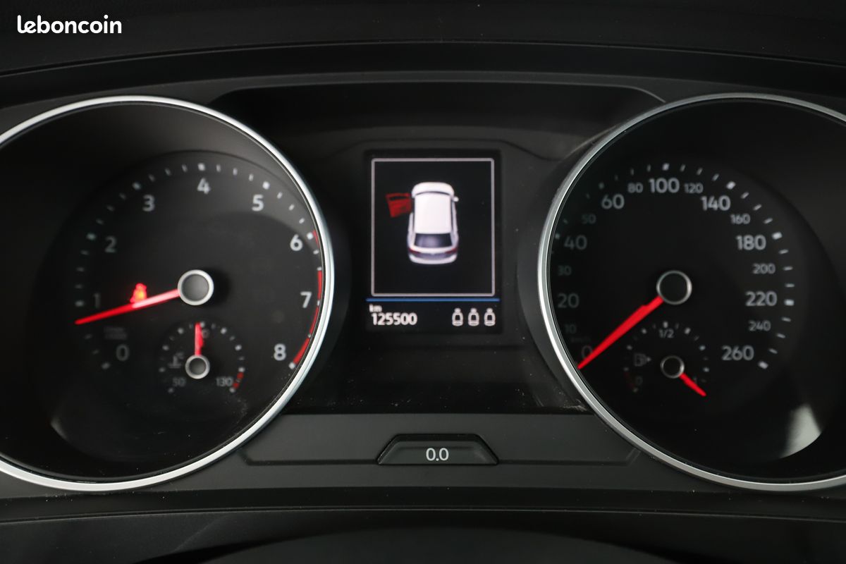 Volkswagen Tiguan 1.4 TSI ACT BlueMotion Tech Confortline DSG6 150 ch (image 17)