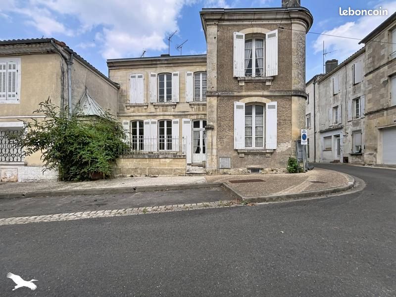 Maison 5 pièces 132 m² · à Montendre · 132 m² · 148 400 €