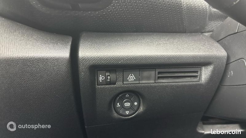 Citroen C4 PureTech 130ch S&S Shine (image 17)