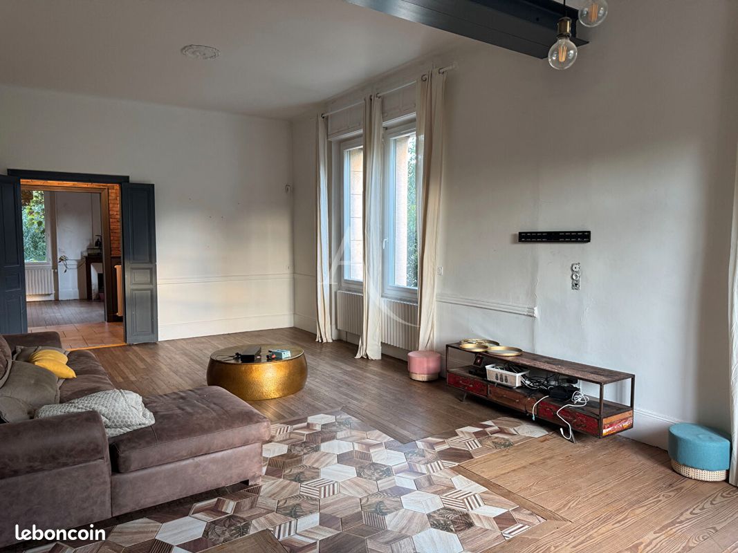 Maison 8 pièces 237 m² · à Montauban · 237 m² · 558 840 €