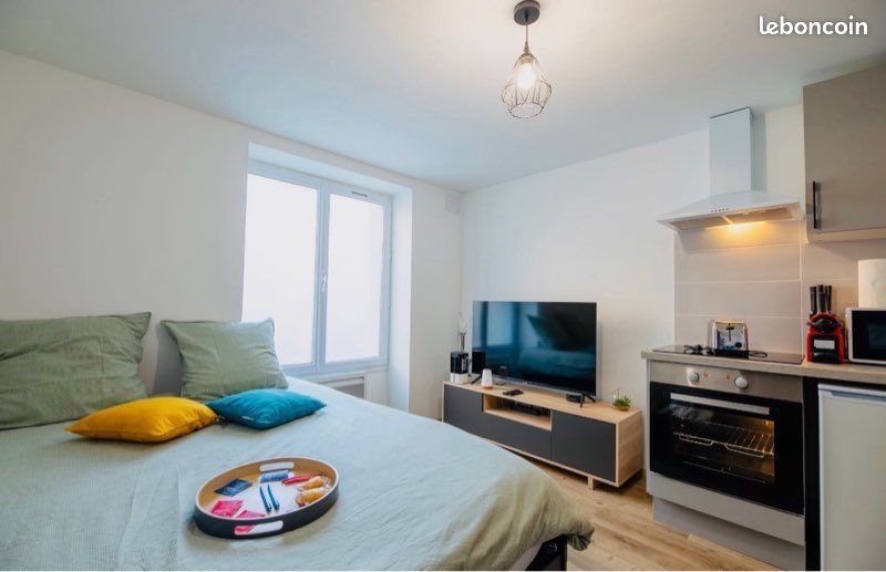 Appartement 1 pièce 20 m² · à Barbezieux-Saint-Hilaire · 20 m² · 400 €