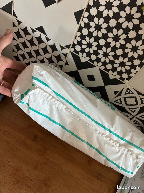 Couches culottes Pampers baby pants taille 4 (image 4)