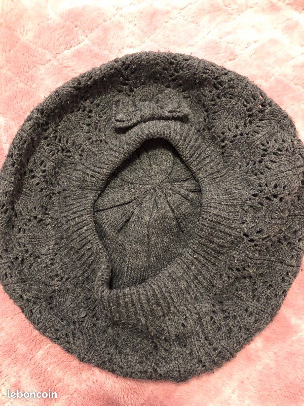 Bonnet/béret fille - Taille 8-12 Ans (image 1)