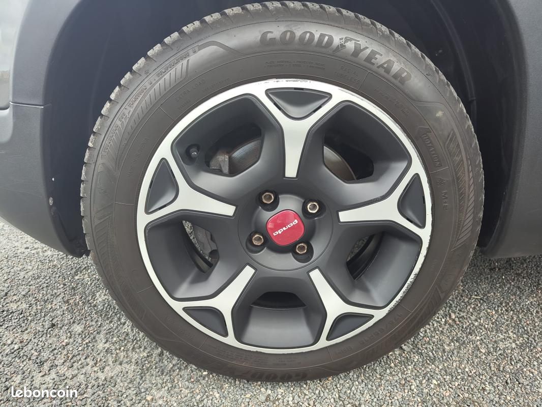 Fiat Panda Cross 1.0 i GSE 12V Mild Hybrid 69 cv (image 14)