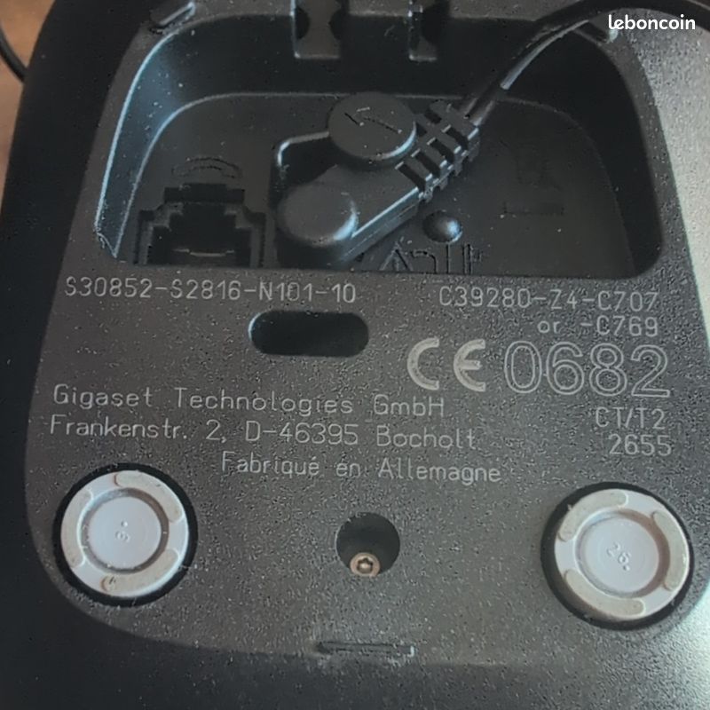 Gigaset AS690 Trio Téléphone Fixe Sans Fil 3 Combinés Noir Ecran Lisible Senior (image 6)