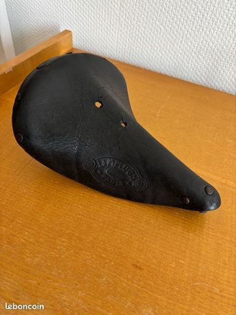 Ancienne Selle De Vélo Cuir LAMPLUGH - Noir - Vintage Randonnée