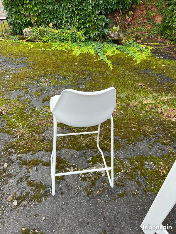 Chaise haute design (image 2)