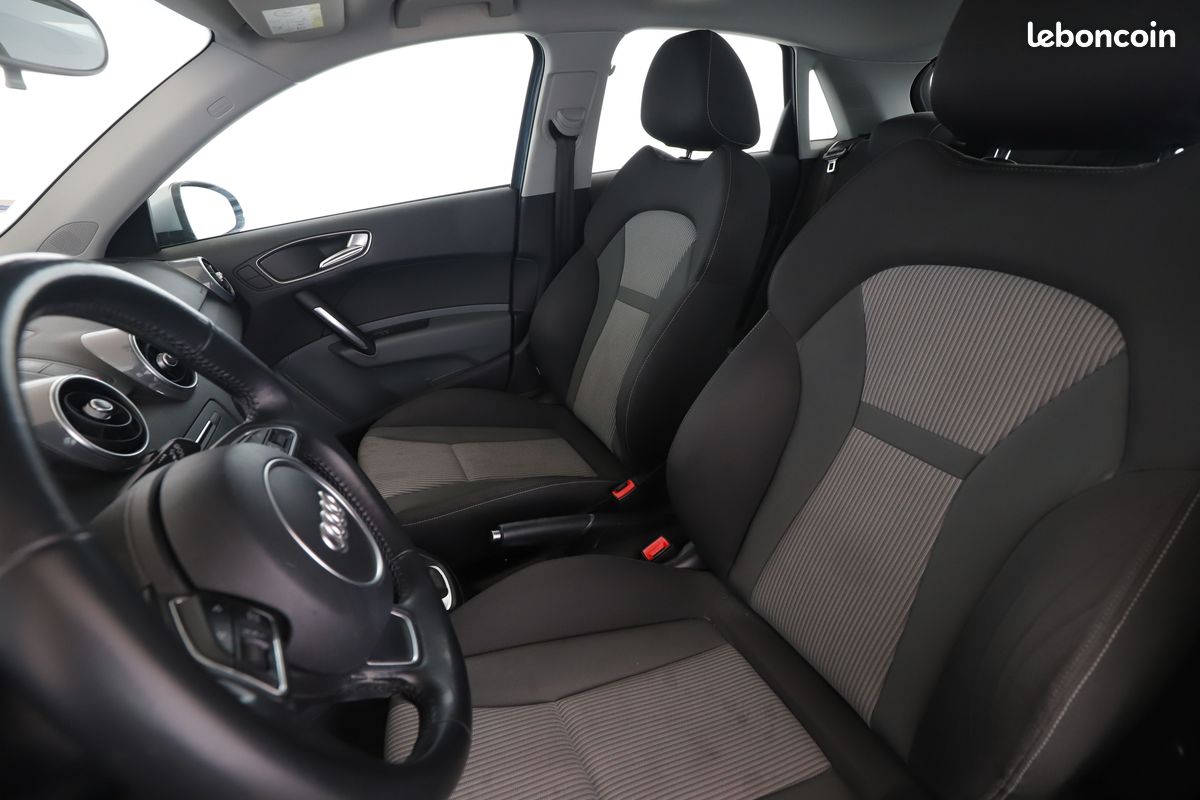Audi A1 Sportback 1.0 TFSI Ultra Ambiente S Tronic 95 ch (image 5)