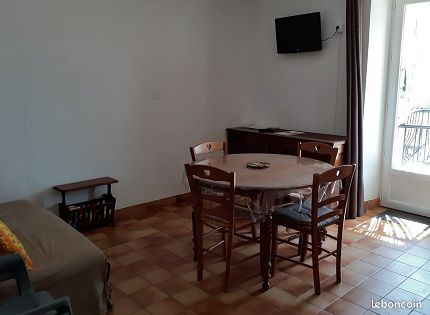 GITE dans MAISON en PIERRE entre VOGÜE et BALAZUC – BAIGNADE en RIVIERE ARDECHE à 200m (image 8)