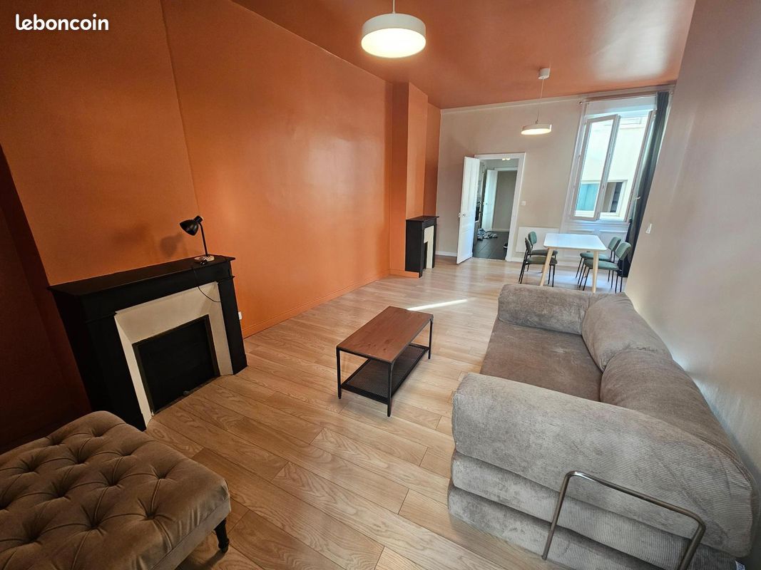 Appartement 3 pièces 76 m² · à Angers · 76 m² · 980 €/mois