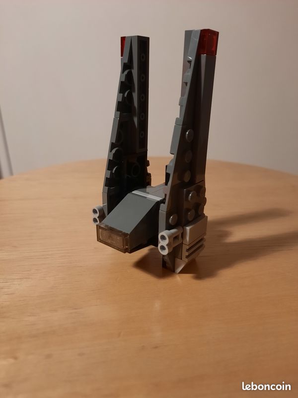 Lego 30279 Kylo's Ren Command Shuttle (image 1)