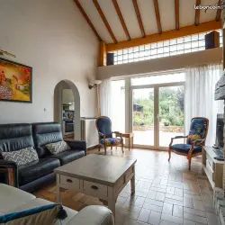 Maison 5 pièces 121 m² · à Bois-de-Haye · 121 m² · 294 000 €