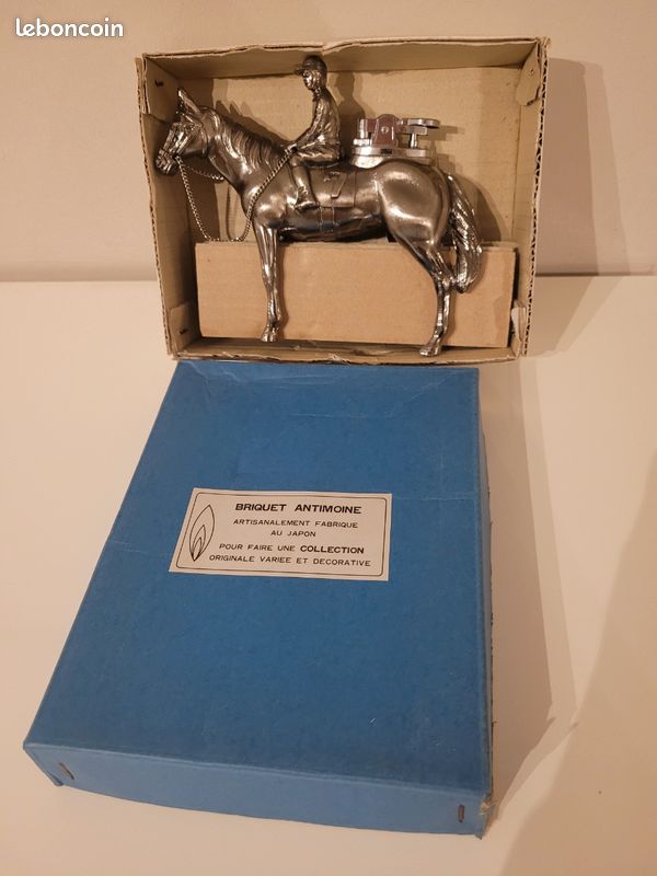 Briquet Décoratif Cheval De Course – Sulky Et Cavalier En Fer, Longueur 15 Cm