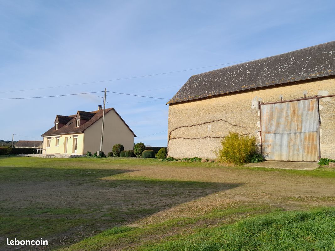 Maison 3 pièces 130 m² · à Yvré-l'Évêque · 130 m² · 460 000 €