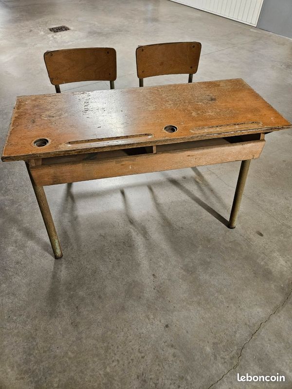 Bureau vintage (image 1)