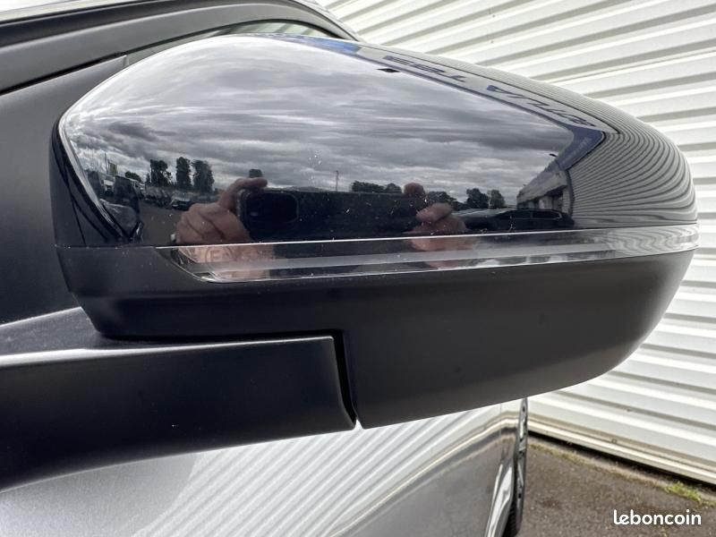 Peugeot 3008 1.5 BlueHDi 130ch S&S GT EAT8 (image 9)