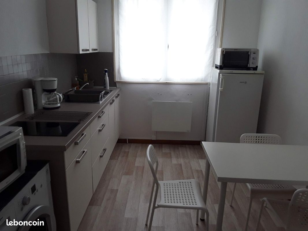 Appartement 1 pièce 25 m² · à Champagnole · 25 m² · 360 €