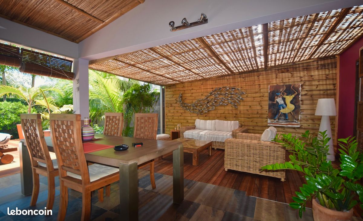 Maison 7 pièces 257 m² · à Saint-Pierre · 257 m² · 780 000 €