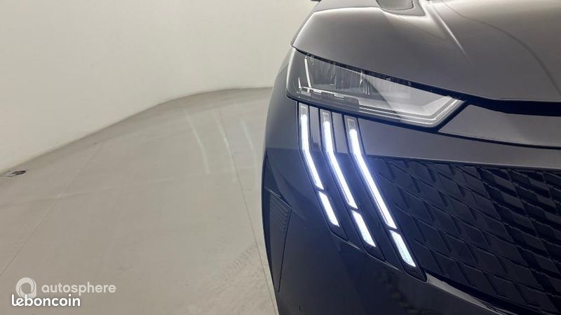 Peugeot 3008 1.2 Hybrid 145ch Allure e-DCS6 (image 17)