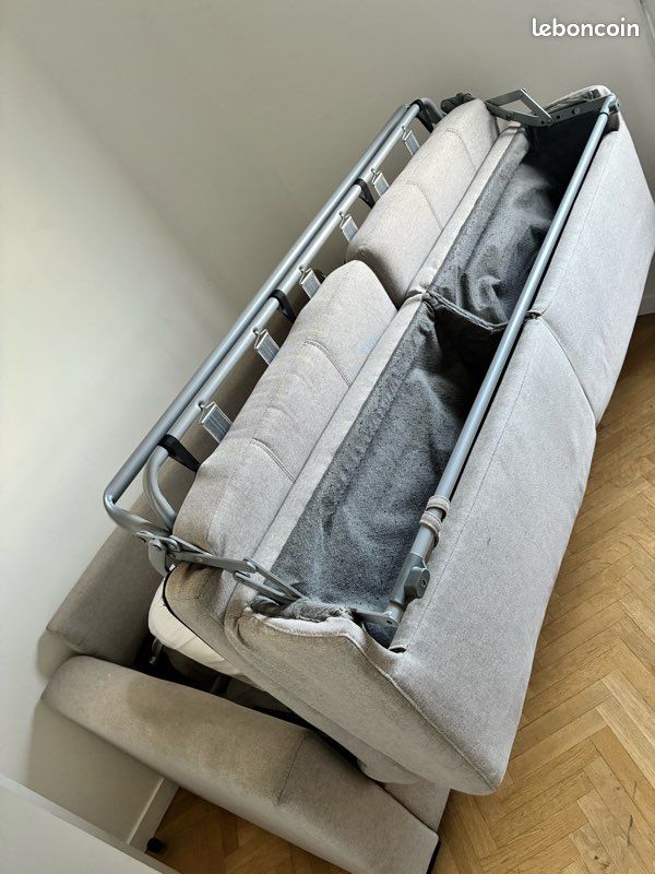 Vend canapé 3 places convertible + matelas et rangements (image 2)