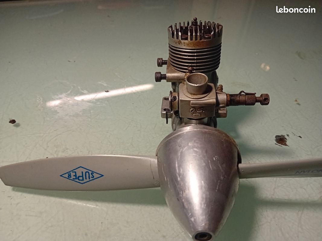 Moteur avion RC 09 ENYA - Modélisme