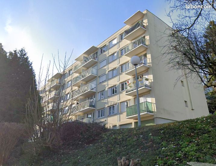 Appartement 3 pièces 62 m² · à Saint-Étienne · 62 m² · 556 €