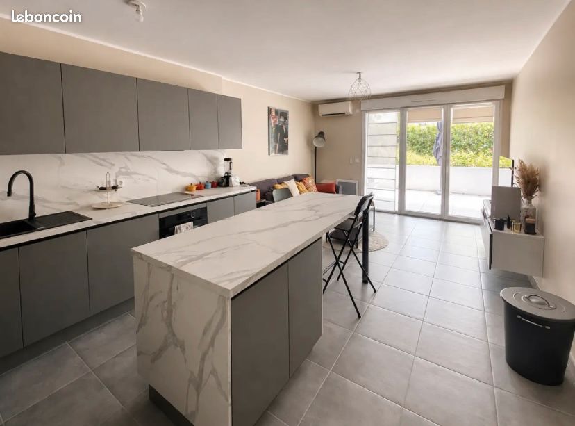 Appartement 4 pièces 82 m² · à Saint-Julien-en-Genevois · 82 m² · 1 800 €/mois