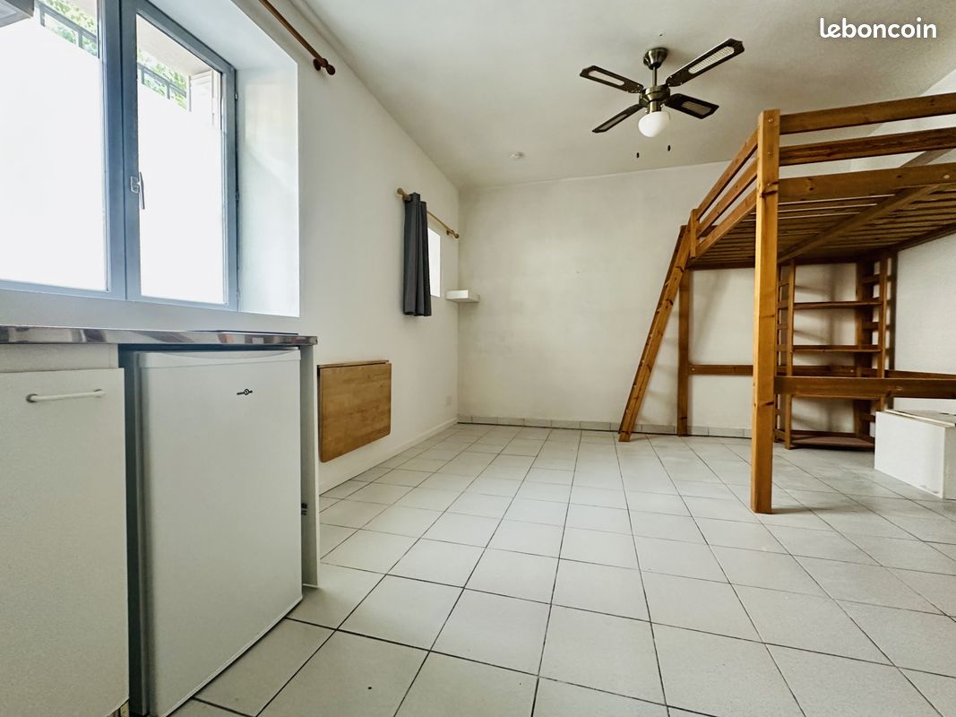 Appartement 1 pièce 20 m² · à Clermont-Ferrand · 20 m² · 400 €/mois