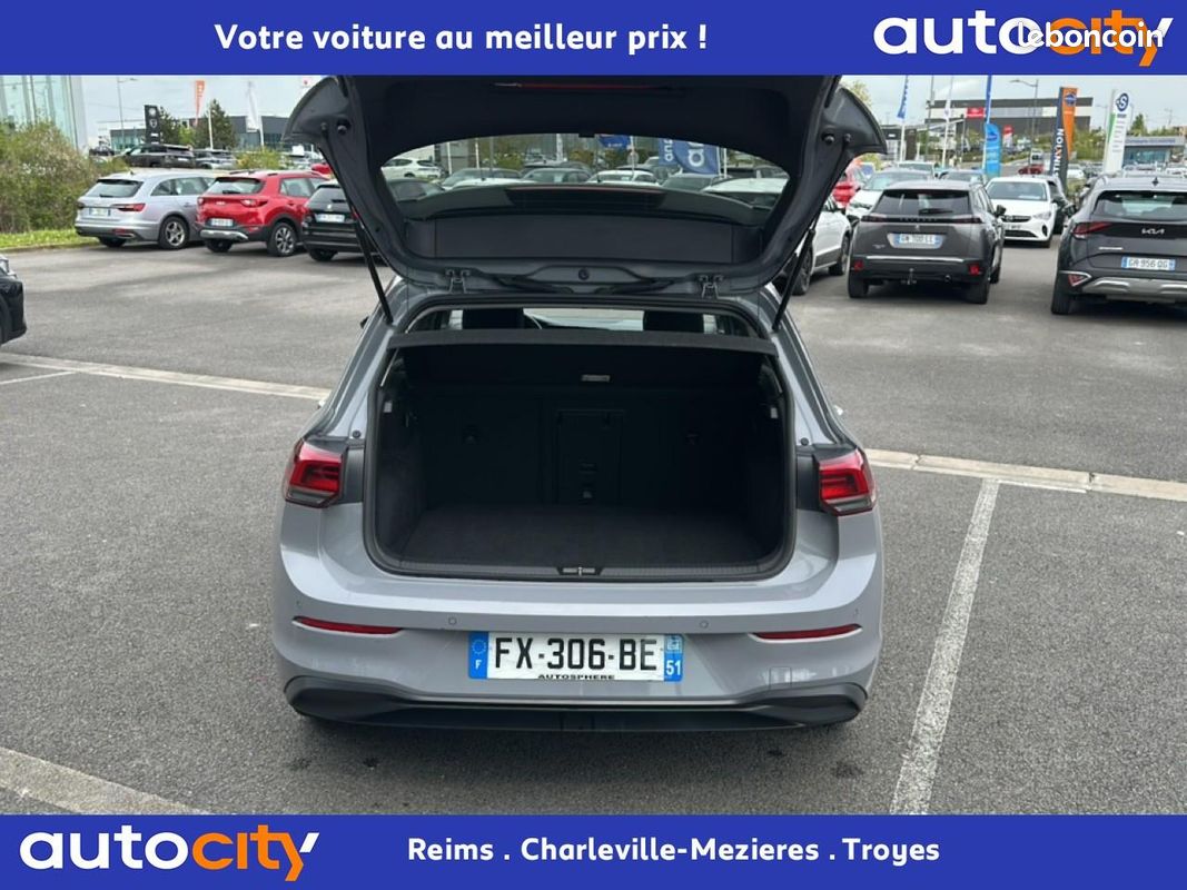 VOLKSWAGEN GOLF 1.5 eTSI OPF - 150 - BV DSG 7 VIII BERLINE Life 1st (image 6)
