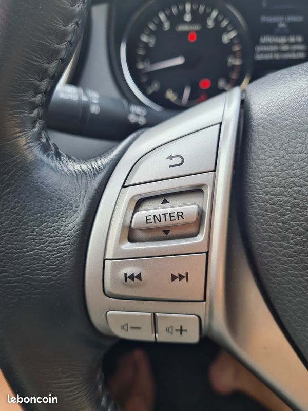 Nissan X-TRAIL 1.6 DCI 130CH CONNECT EDITION (image 9)