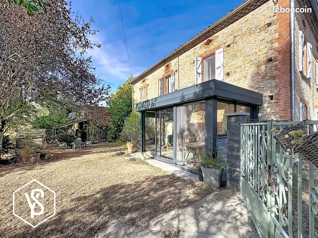 Maison 5 pièces 180 m² · à Bourg-Saint-Bernard · 180 m² · 389 000 €