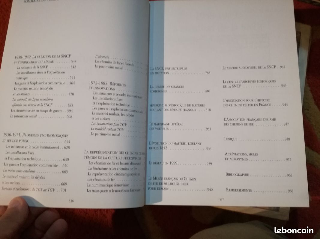 A Vendre livre sur PATRIMOINE DE LA SNCF et DES CHEMINS DE FER FRANCAIS (image 2)