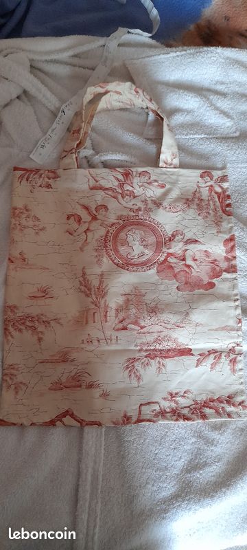 Tot bag tissu de qualite belles finitions (image 1)