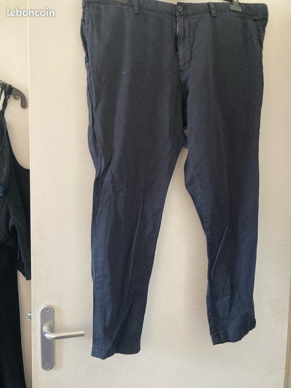 Pantalon marine faconnable taille 54 Vêtements