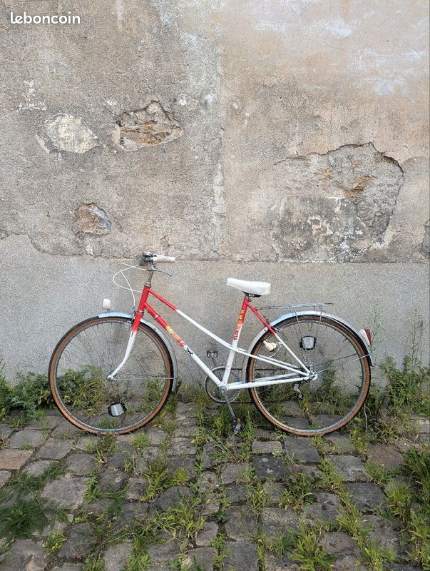 Bicyclette vintage Roger Rivière