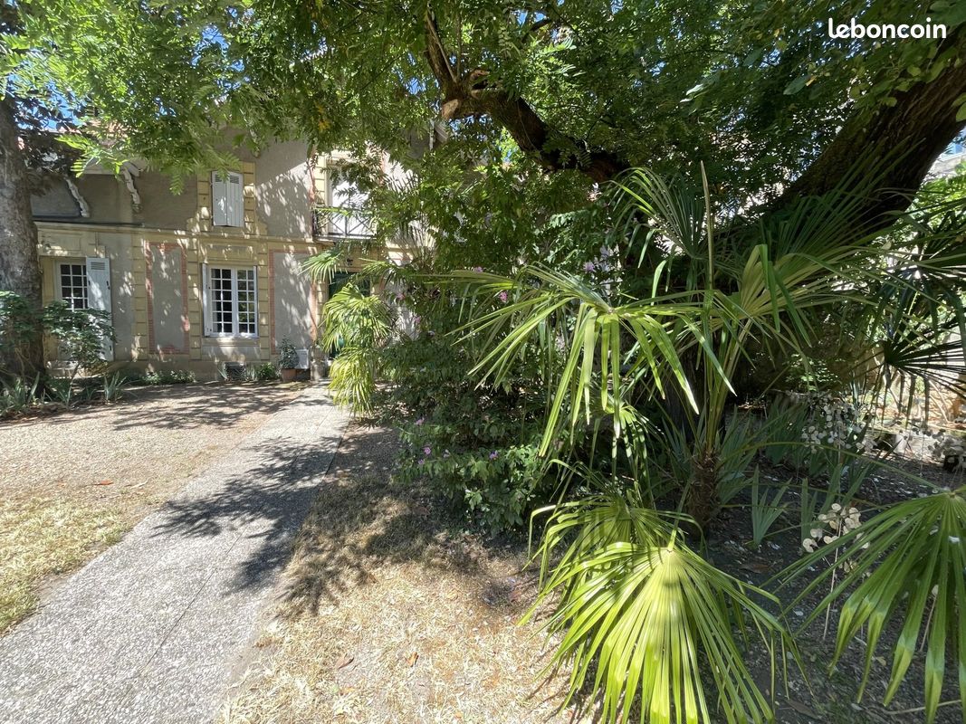 Maison 10 pièces 183 m² · à Bergerac · 183 m² · 299 600 €