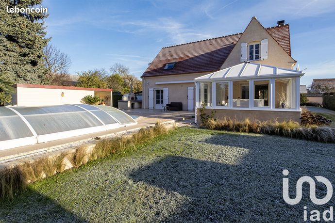 Maison 6 pièces 195 m²