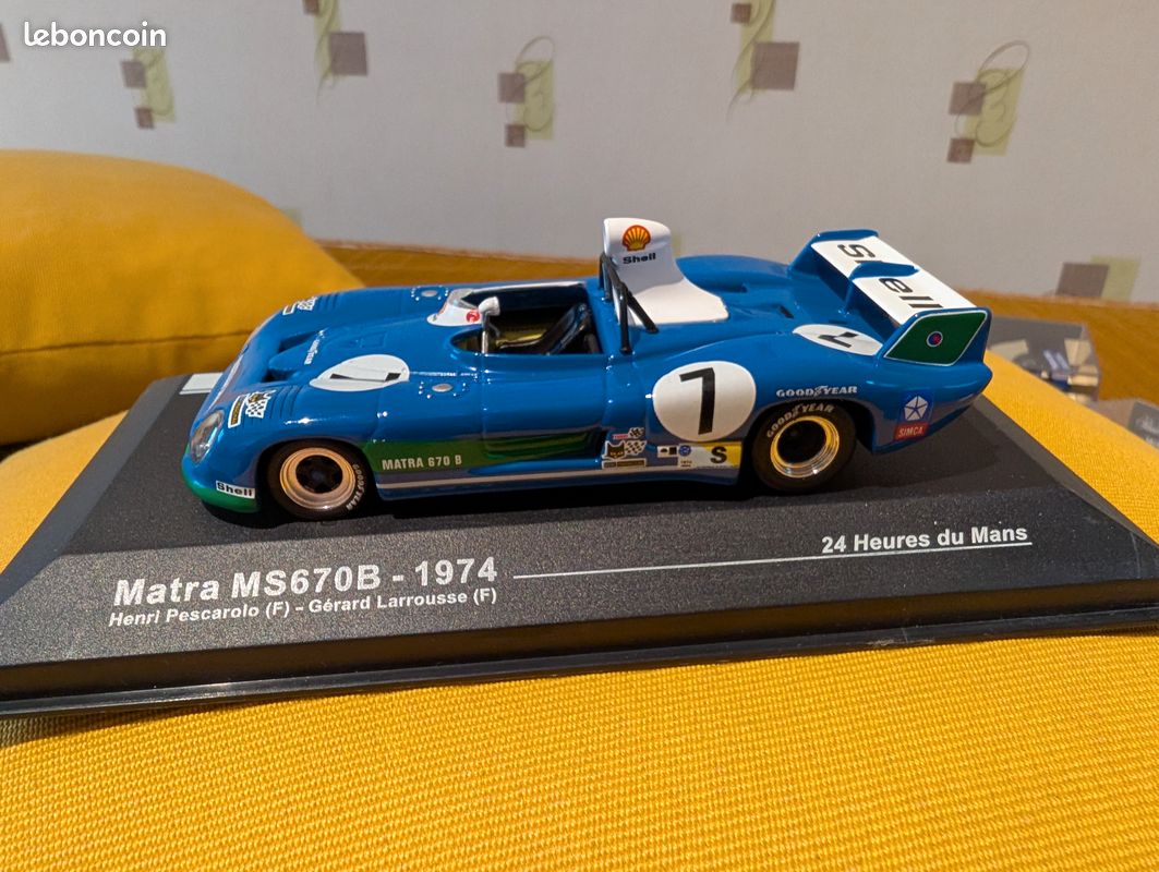 Maquette 1/43 MATRA MS670B 1974 Le Mans - Équipage Pescarolo/Larrousse - Neuf - IXO