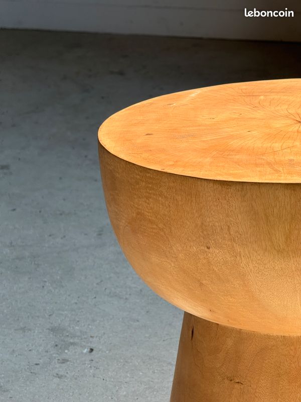 Table d'appoint ou stool plateau demi-sphérique en manguier beige H50 D45 (image 15)