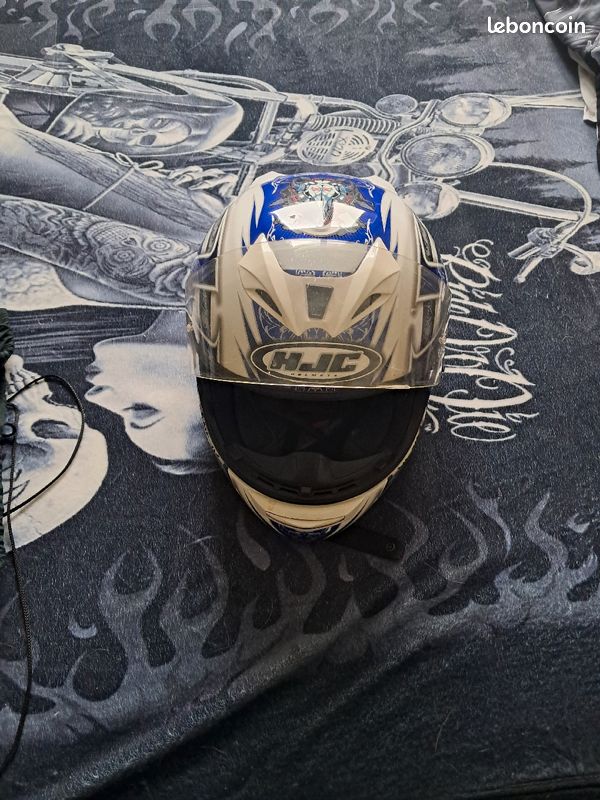 Casque moto (image 1)