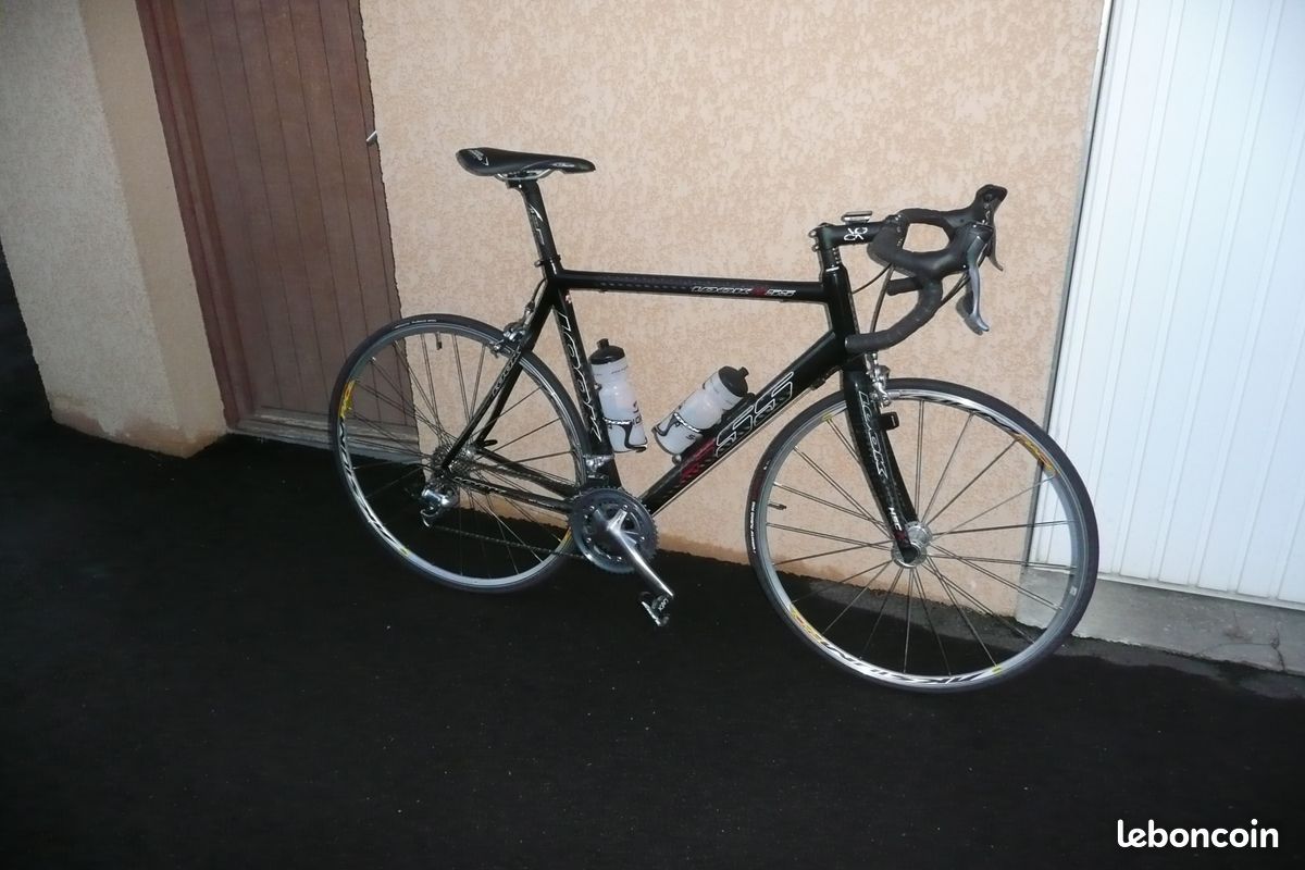 Vélo de course LOOK (neuf) (image 3)